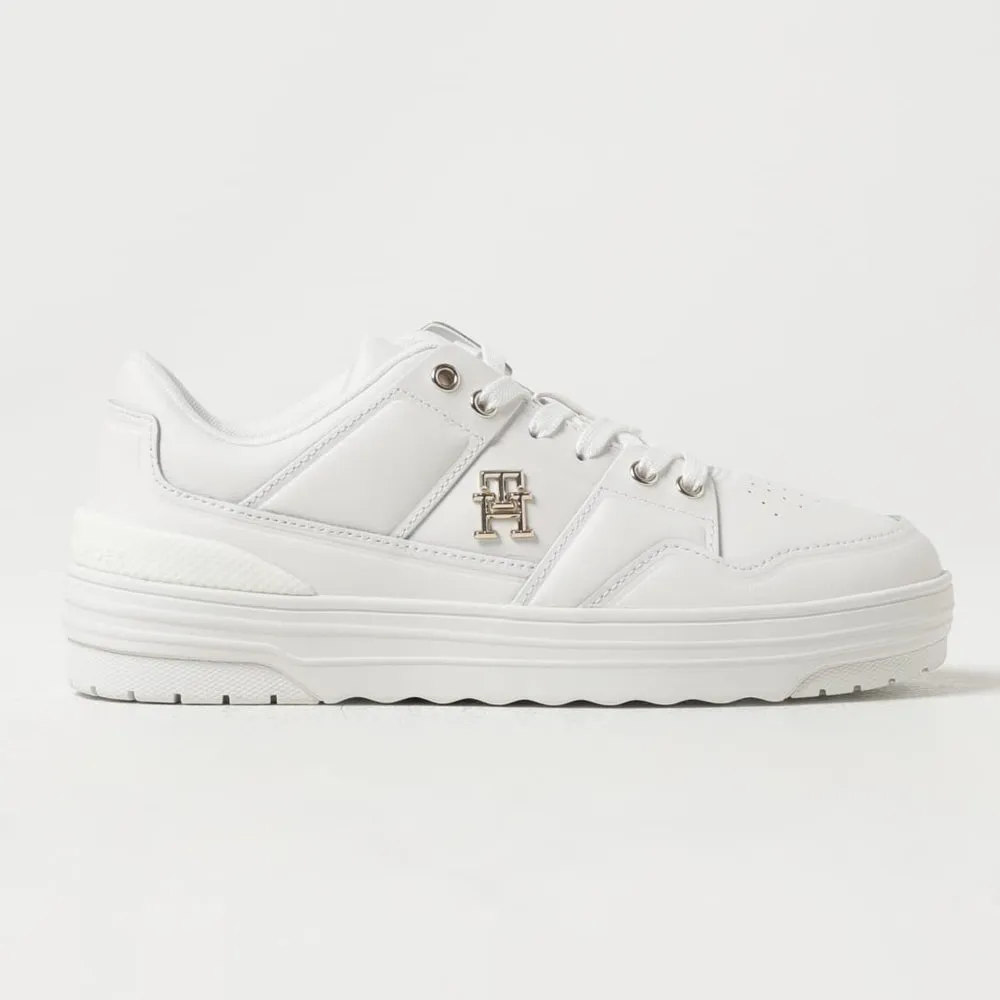 Basket Sneaker - Off White