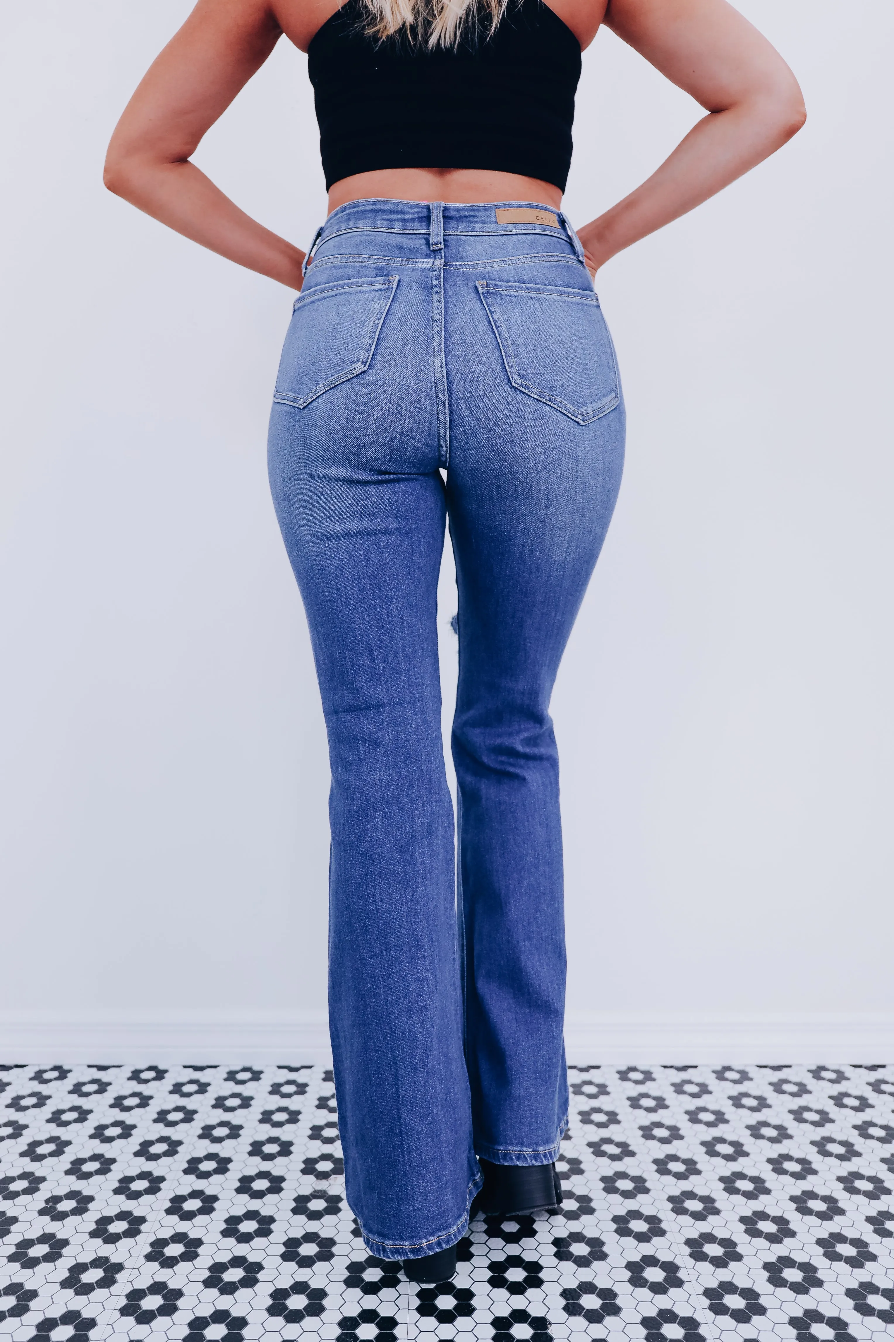 Davi Distressed Flare Jeans - Medium Wash