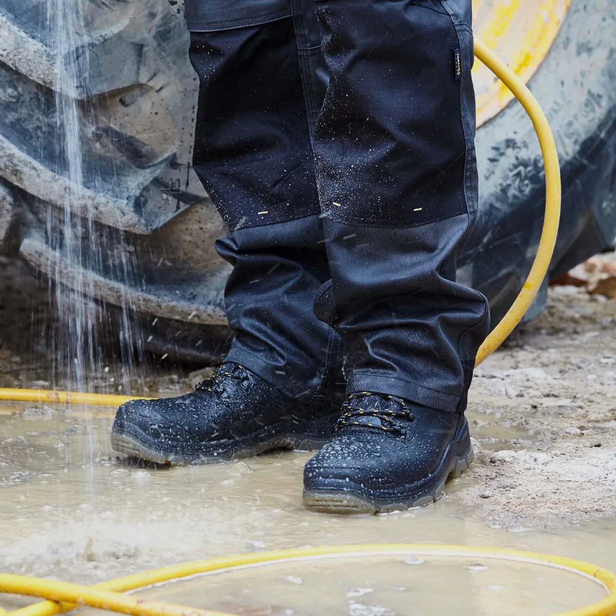 DeWalt Newark Mens Waterproof Safety Hiker Boots - Black