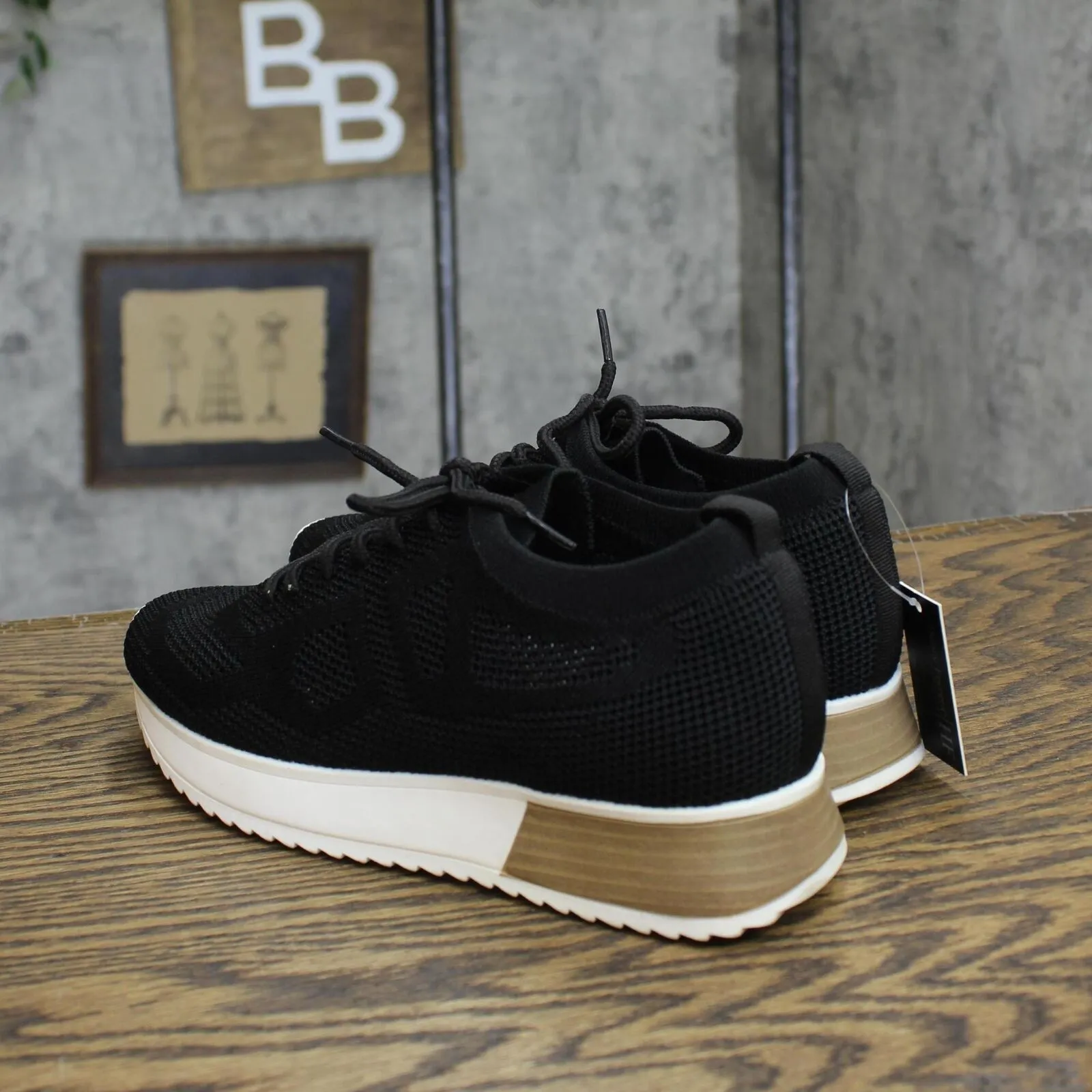 Henry Ferrera Moca Womens Lace Up Sneakers Black 5M