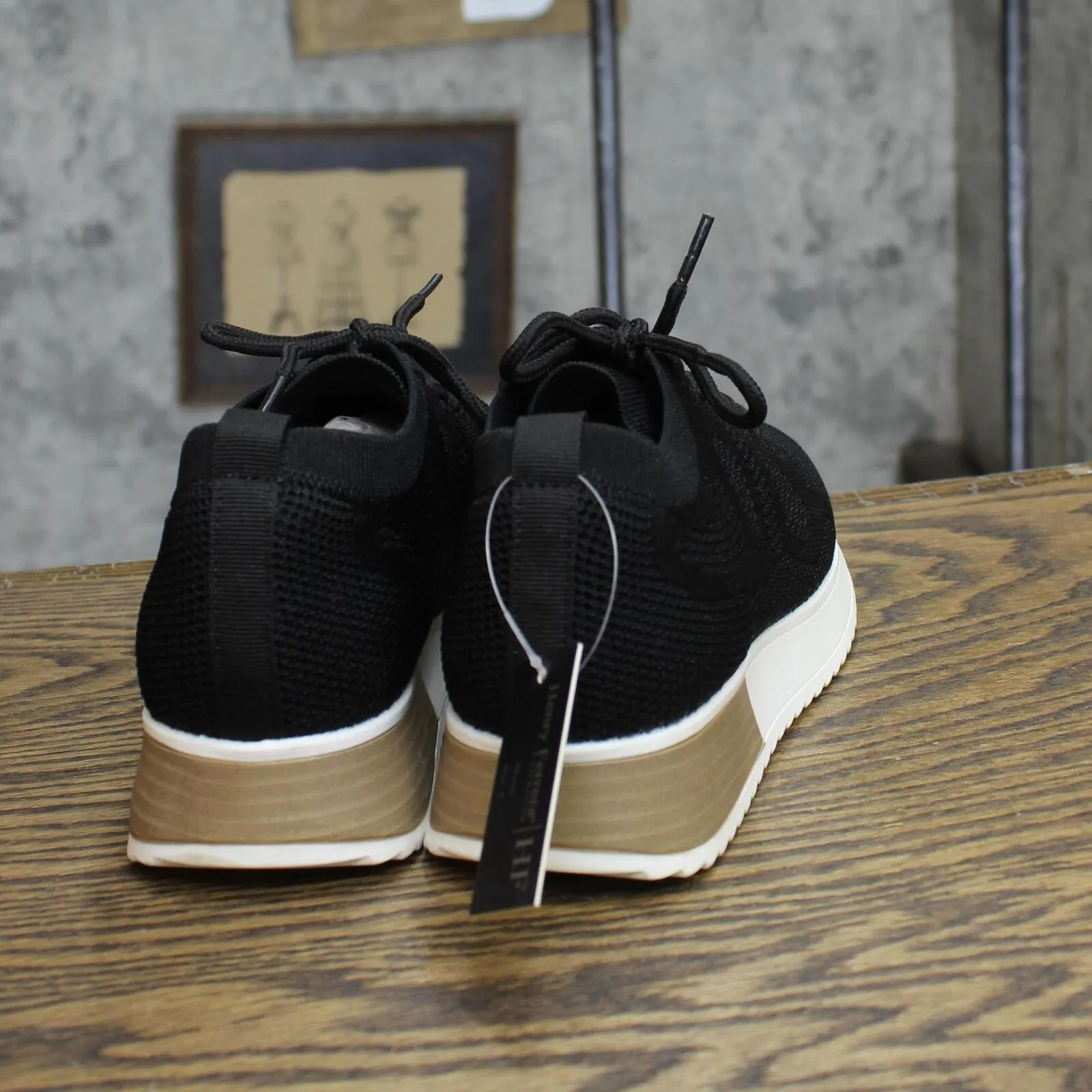 Henry Ferrera Moca Womens Lace Up Sneakers Black 5M