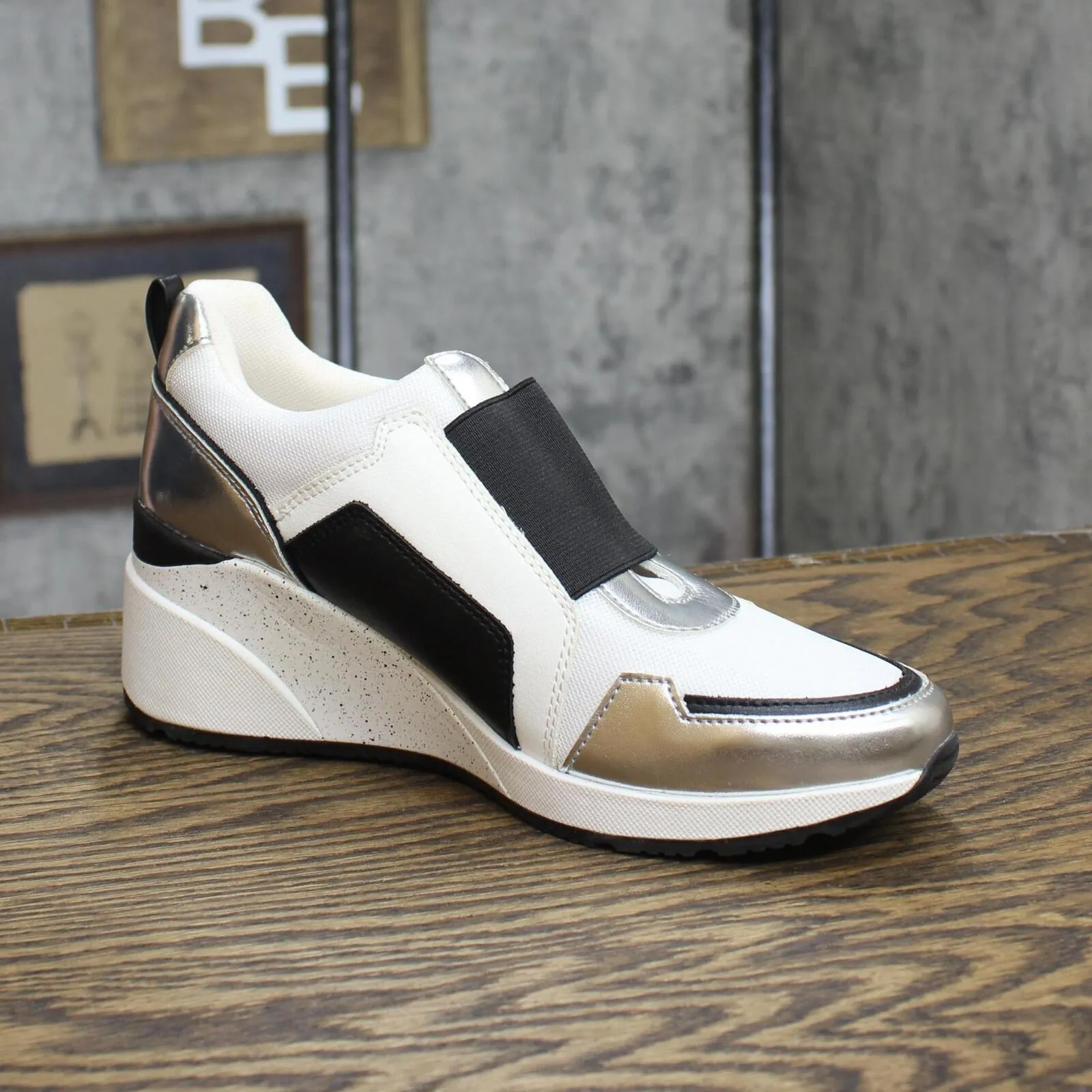 Inc Heily Wedge Sneakers Amputee Replacement Left Shoe Only White Multi 7.5M