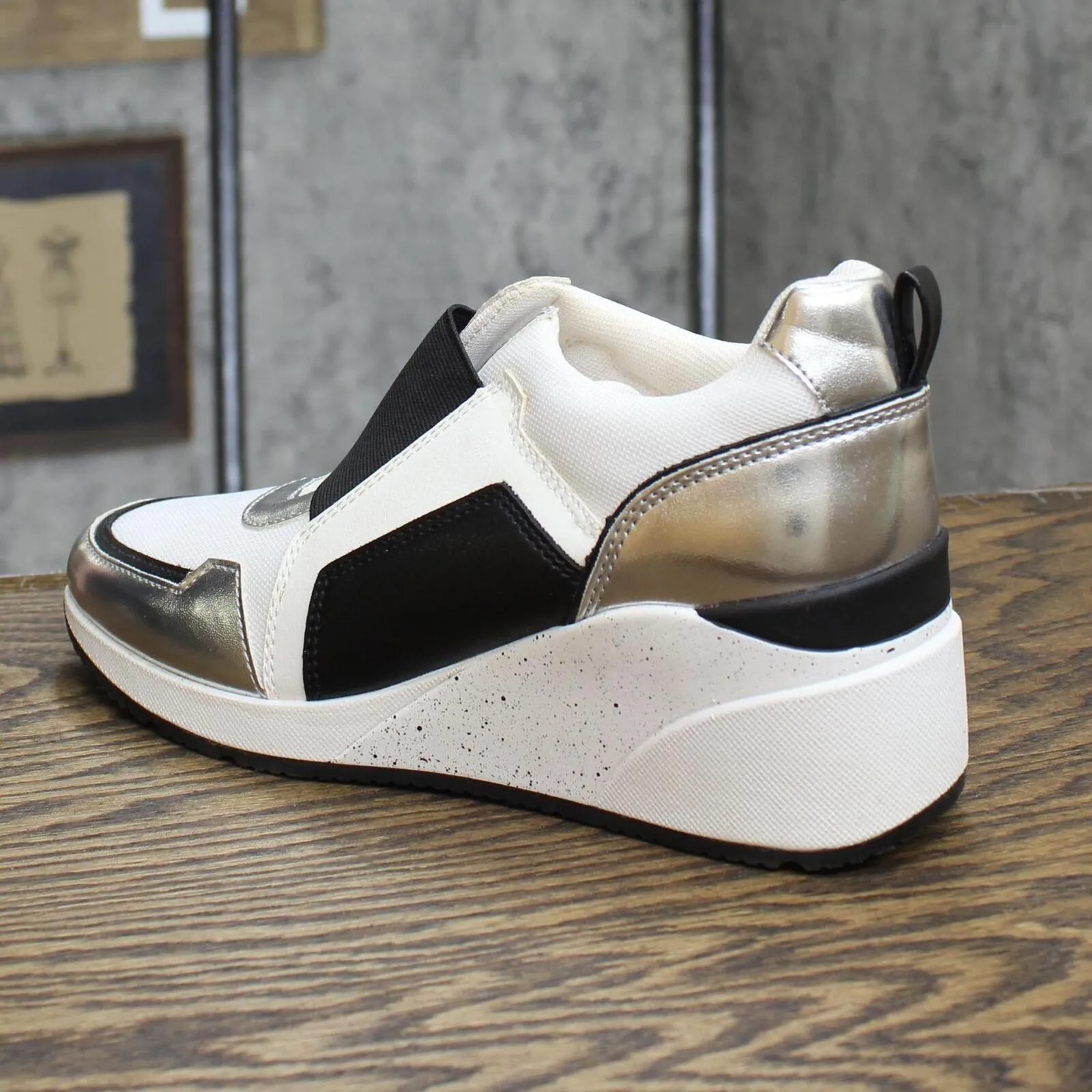 Inc Heily Wedge Sneakers Amputee Replacement Left Shoe Only White Multi 7.5M