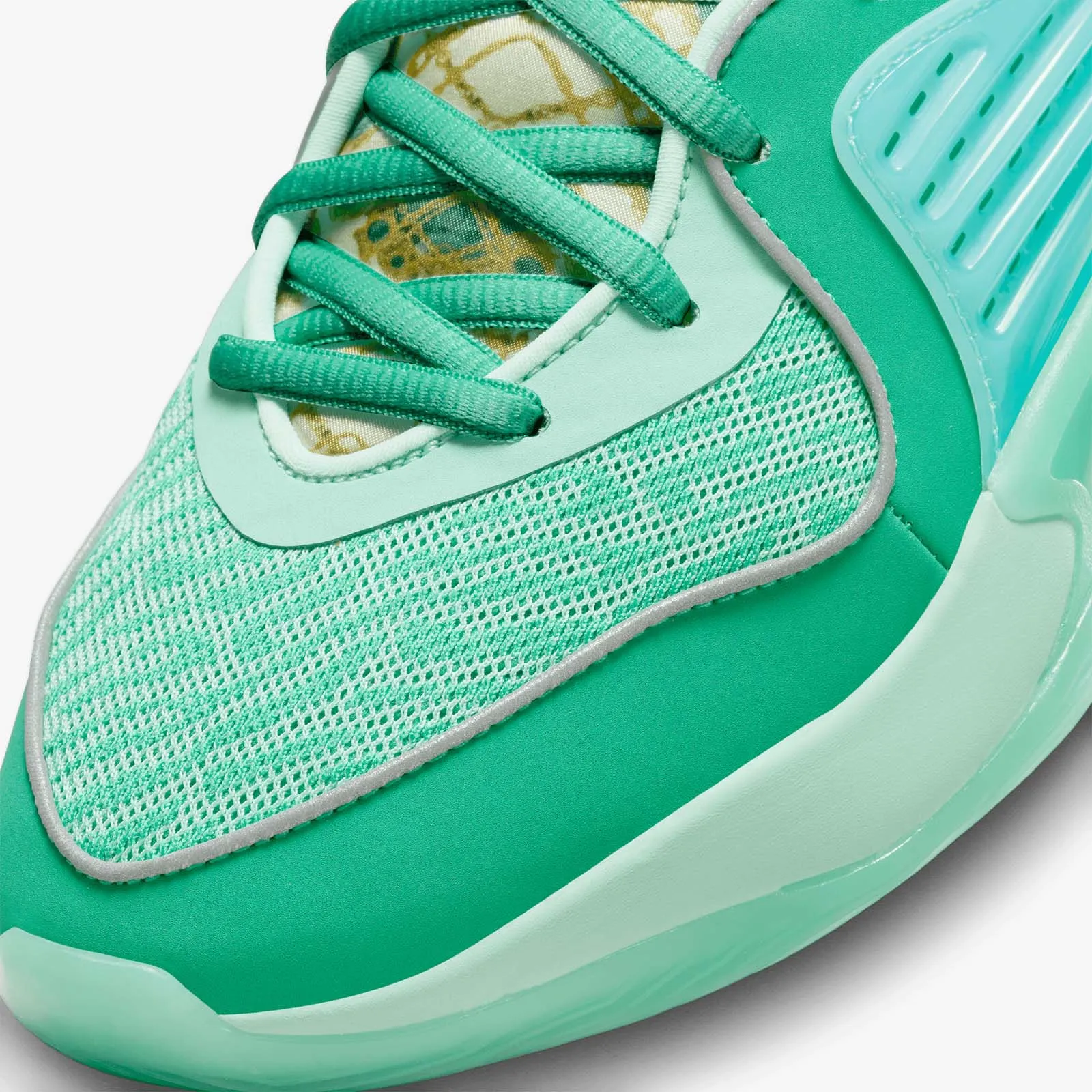KD16 - 'Wanda'