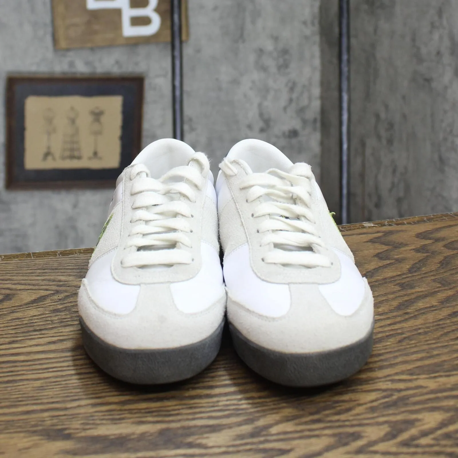 Le Coq Sportiff Womens Vintage Helsinki Lace Up Sneakers White / Lime 6M