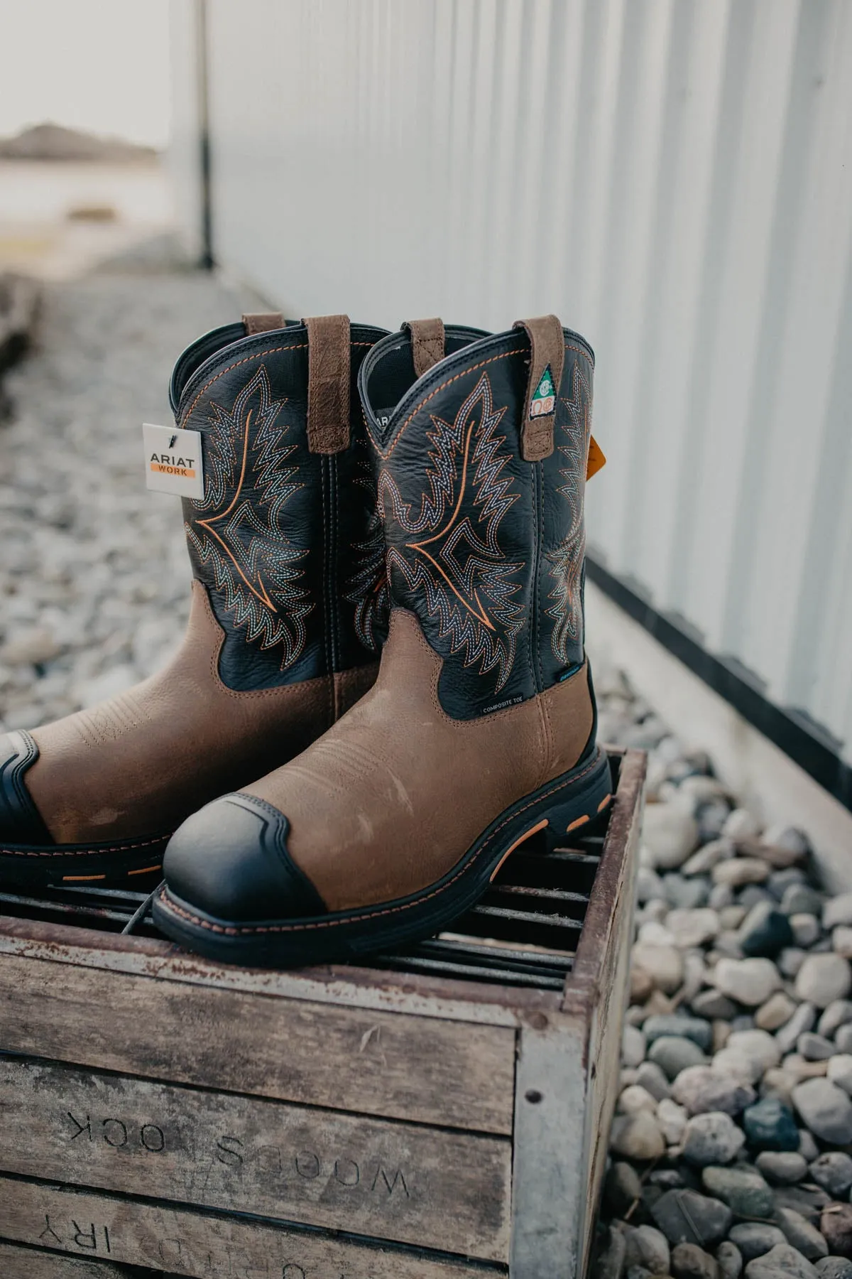Men's Ariat Workhog CSA XTR H20 {Brown/Black} SIZE 11 ONLY
