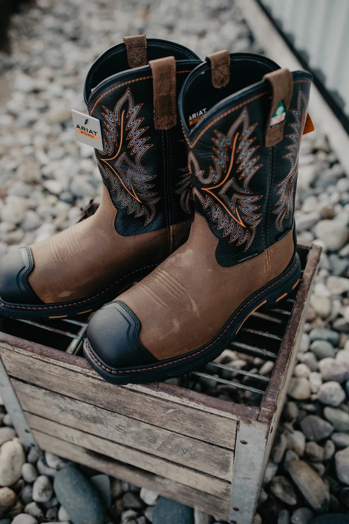 Men's Ariat Workhog CSA XTR H20 {Brown/Black} SIZE 11 ONLY