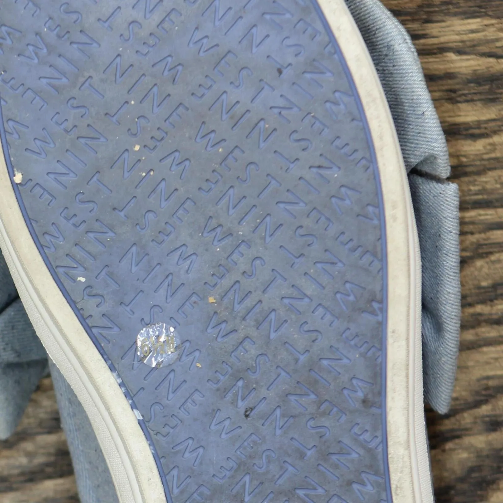 Nine West Womens Denim Box Low Top Pull On Sneakers 167402e0160706 Blue 6.5M