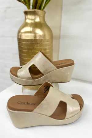 Pucker Up Platform Wedge Gold Metallic