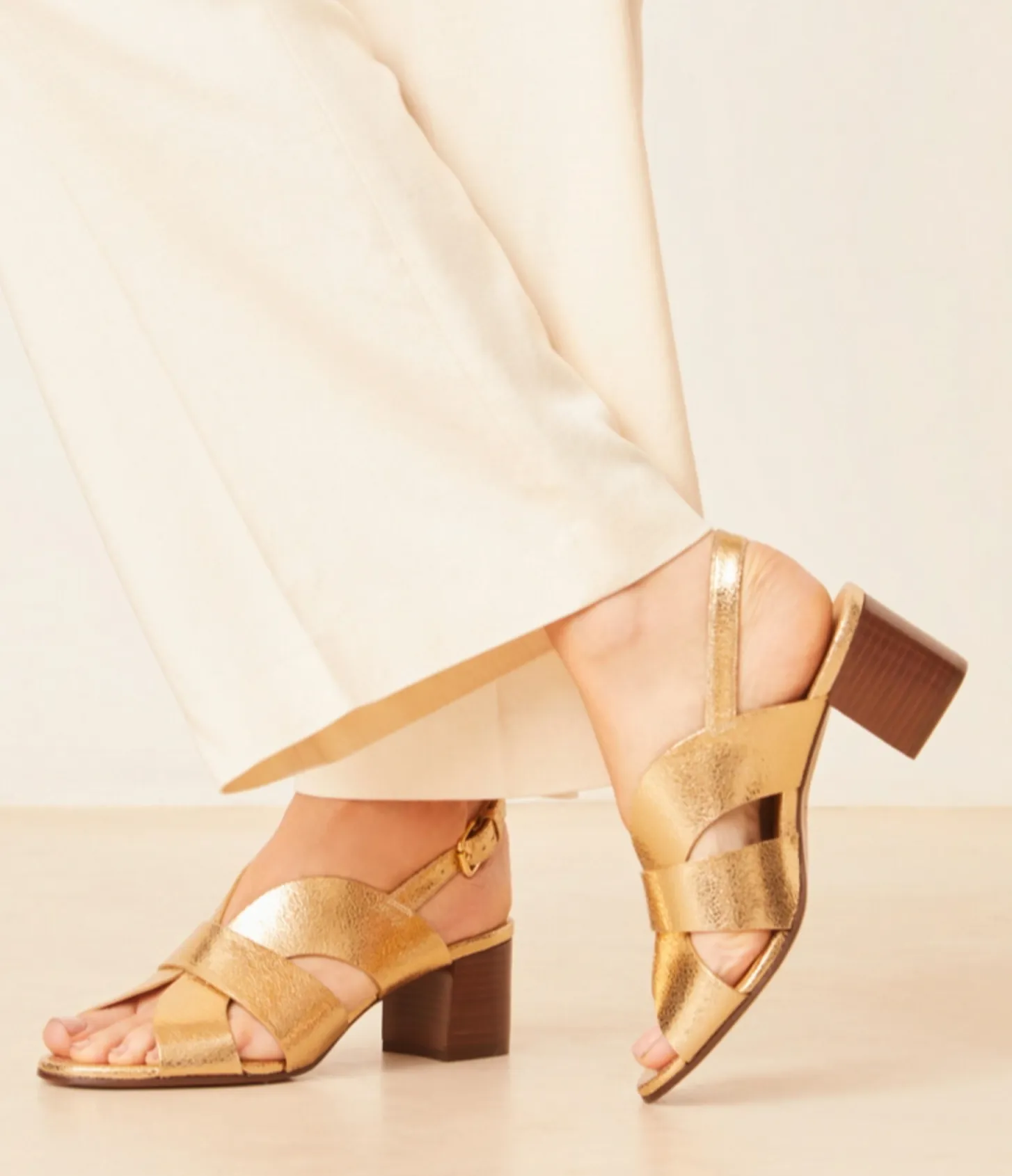 Rivecour N°551 Gold Leather Heeled Sandals