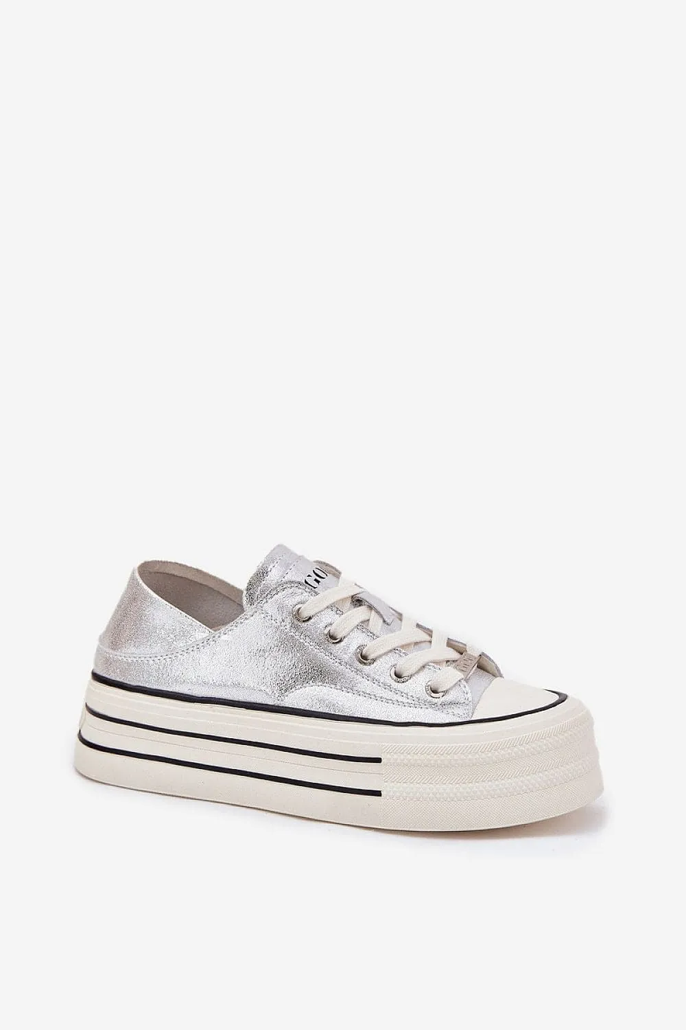 Sneakers Step in style