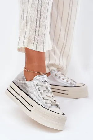 Sneakers Step in style