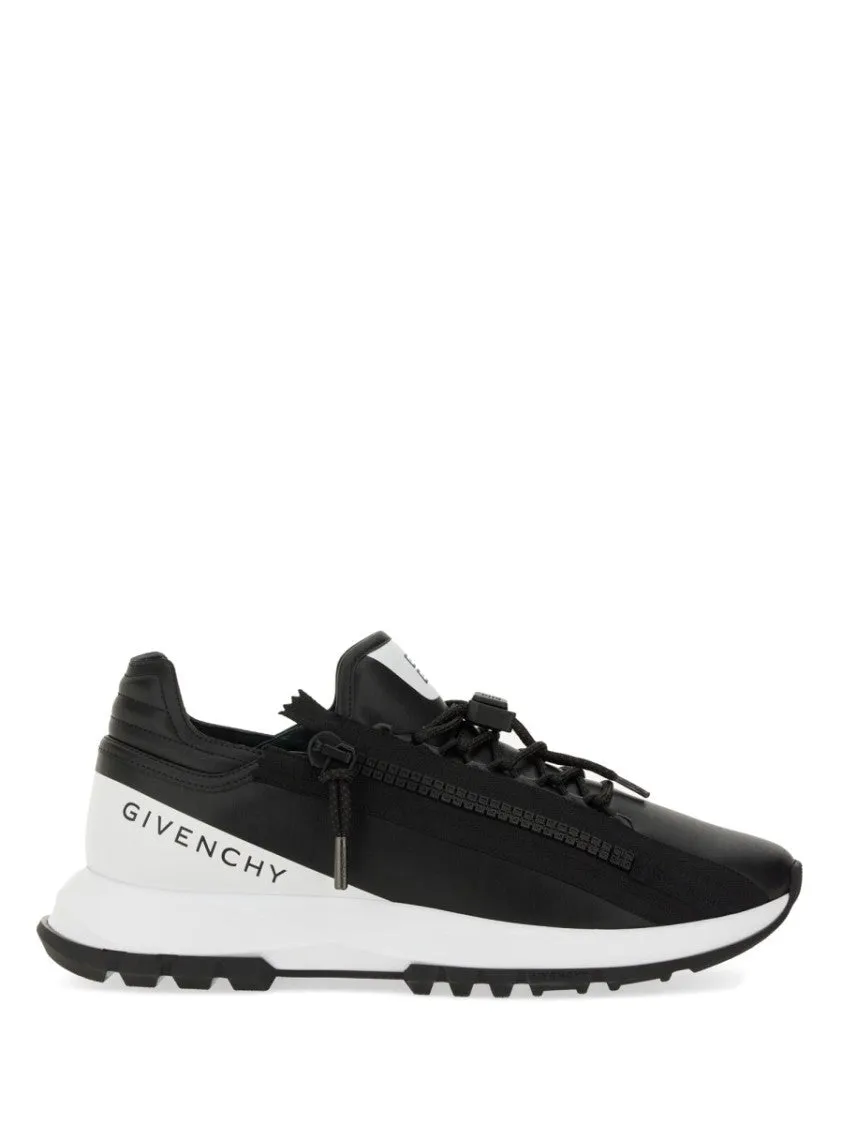 Spectre" Sneaker