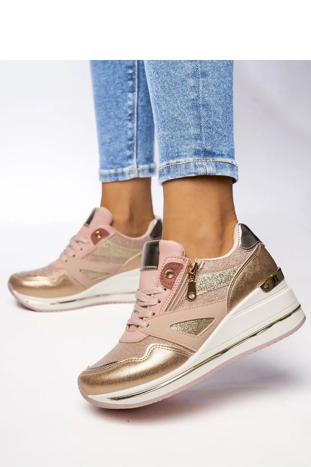 Sport Shoes