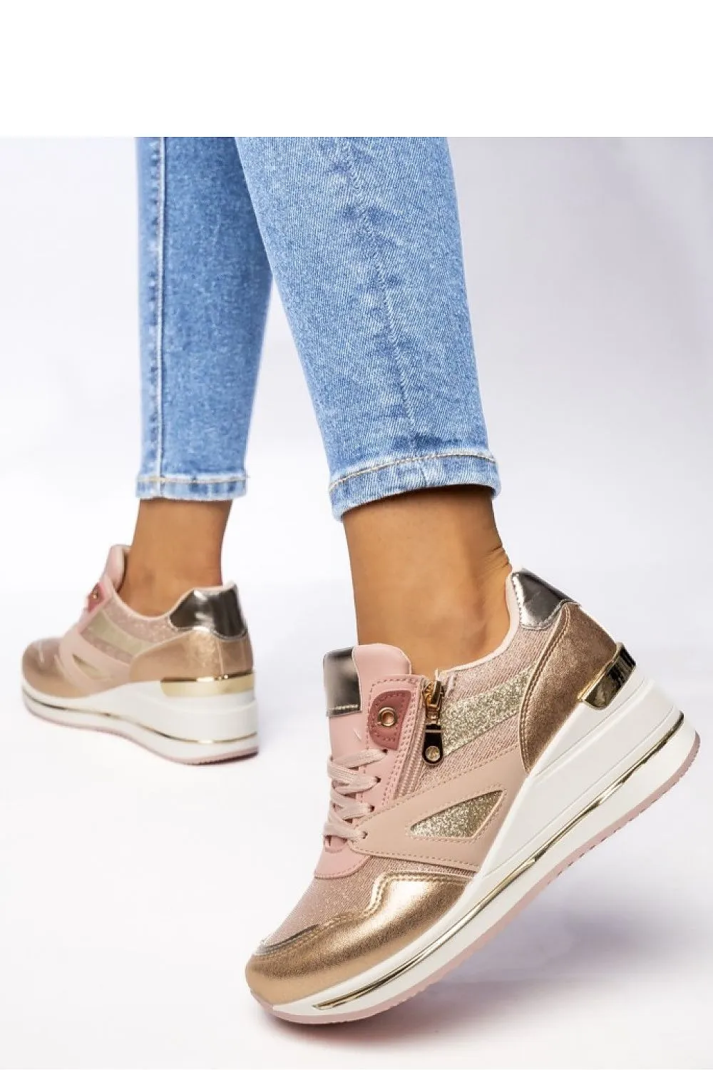 Sport Shoes