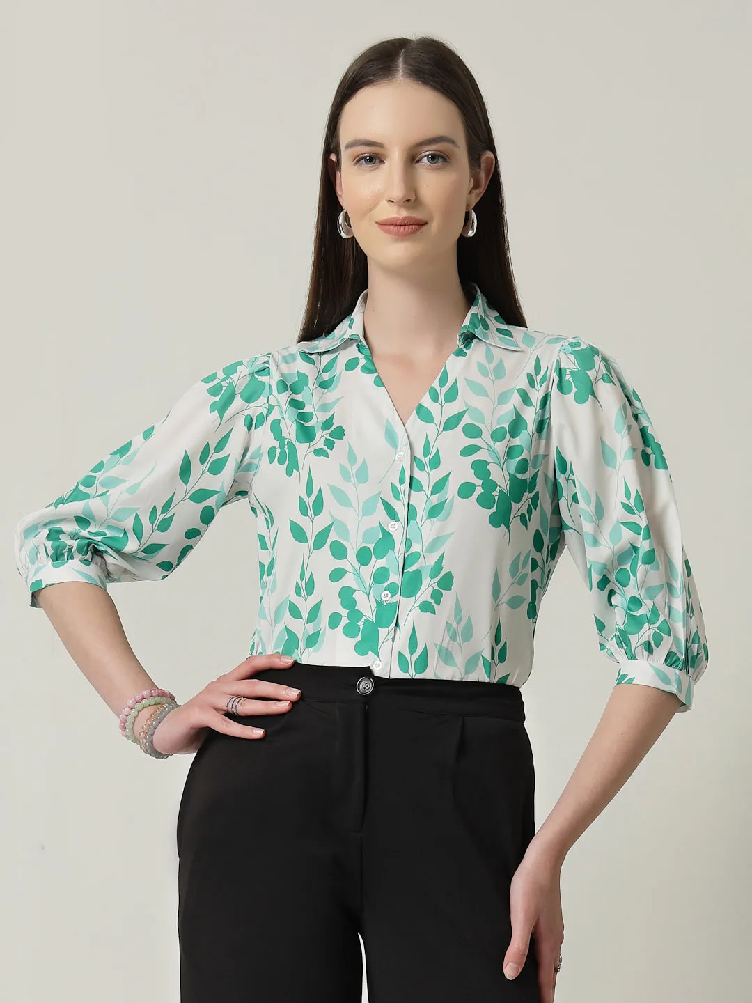 Style Quotient Women White And Green Floral Printed Polycrepe Regular Fit Formal Shirt