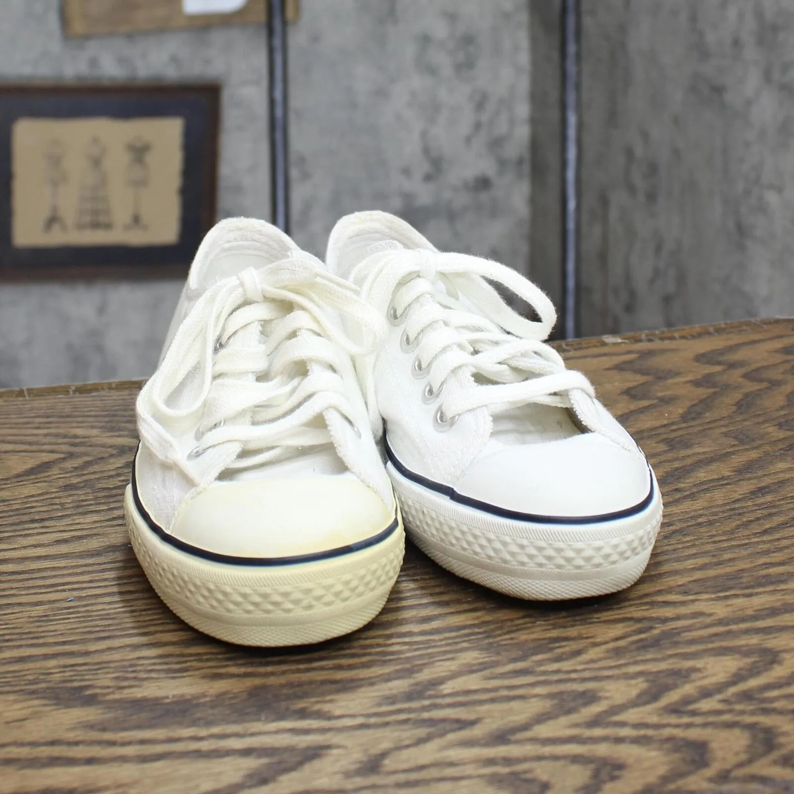 Team Shoe Womens Vintage Penn State Nittany Lions Low Top Sneakers White 6.5M