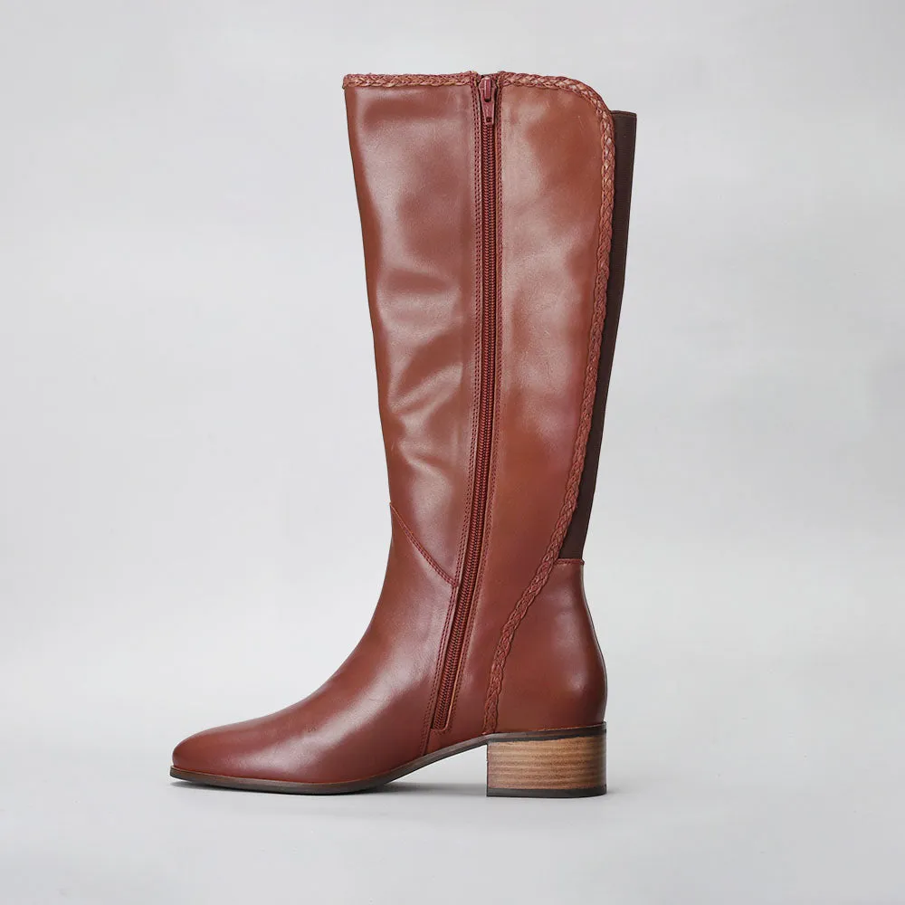 Teresa - Burgundy