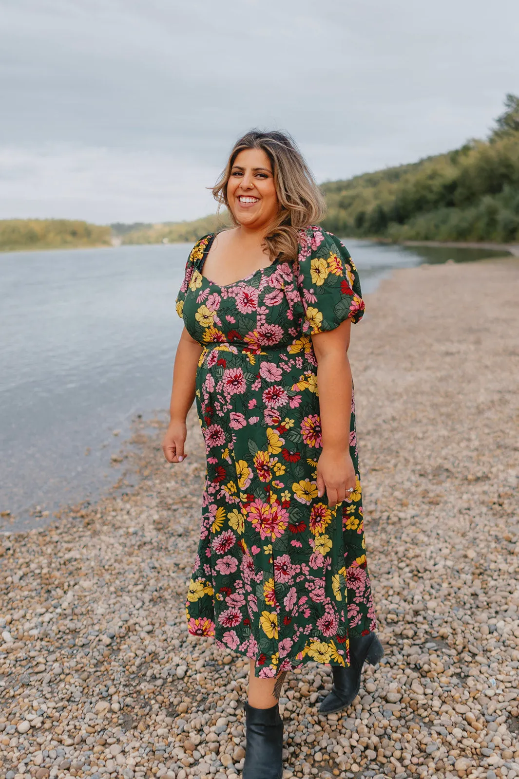 The Everly Floral Puff Sleeve Midi Dress - PLUS