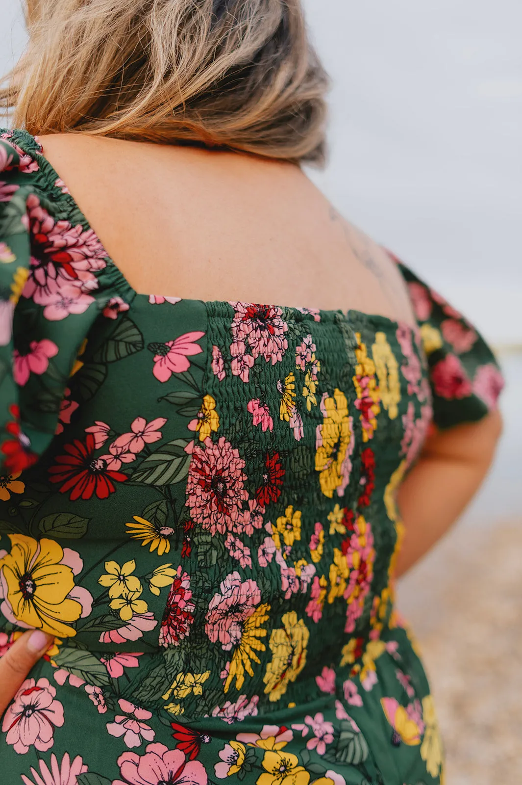 The Everly Floral Puff Sleeve Midi Dress - PLUS