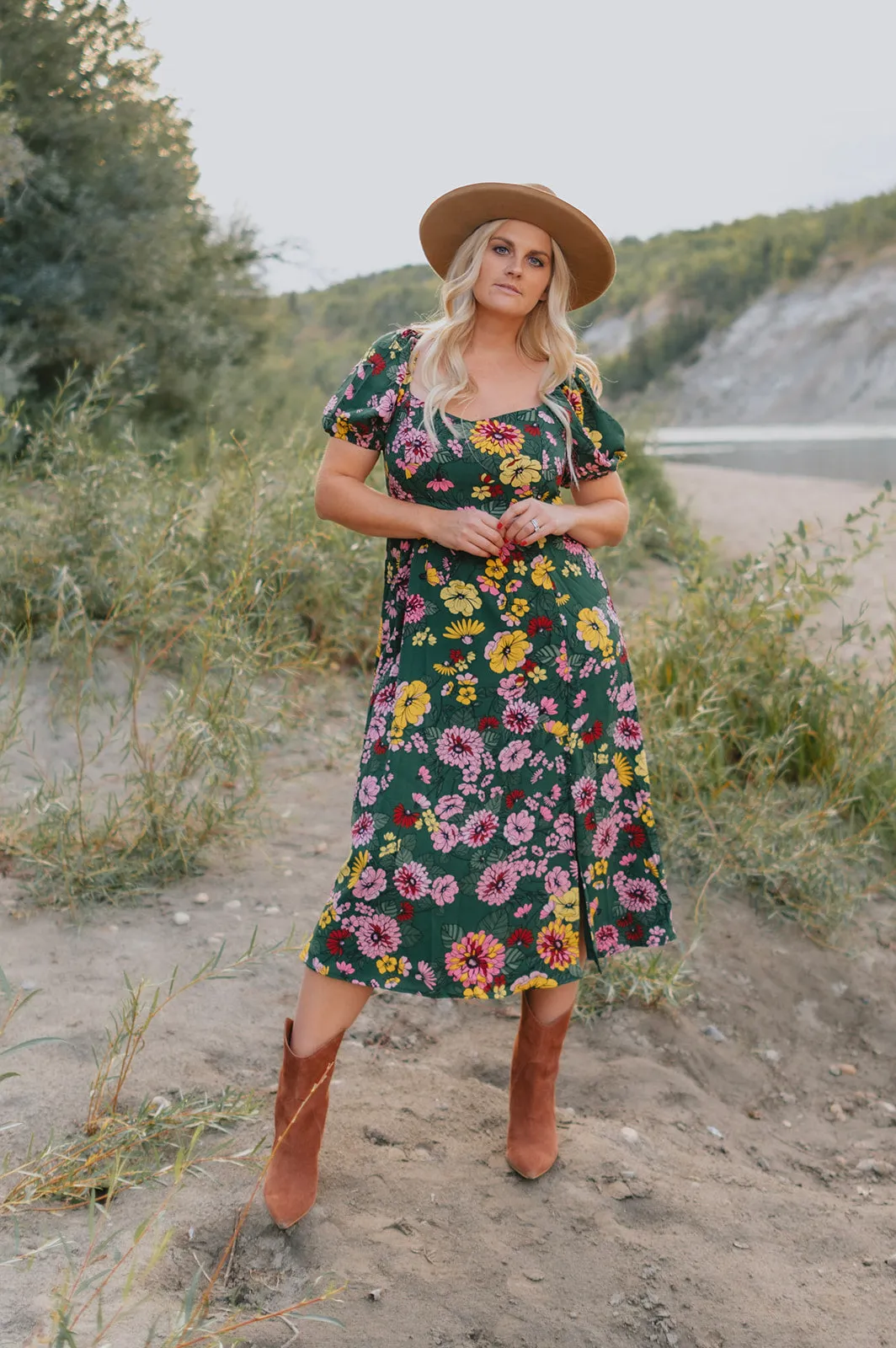 The Everly Floral Puff Sleeve Midi Dress - PLUS