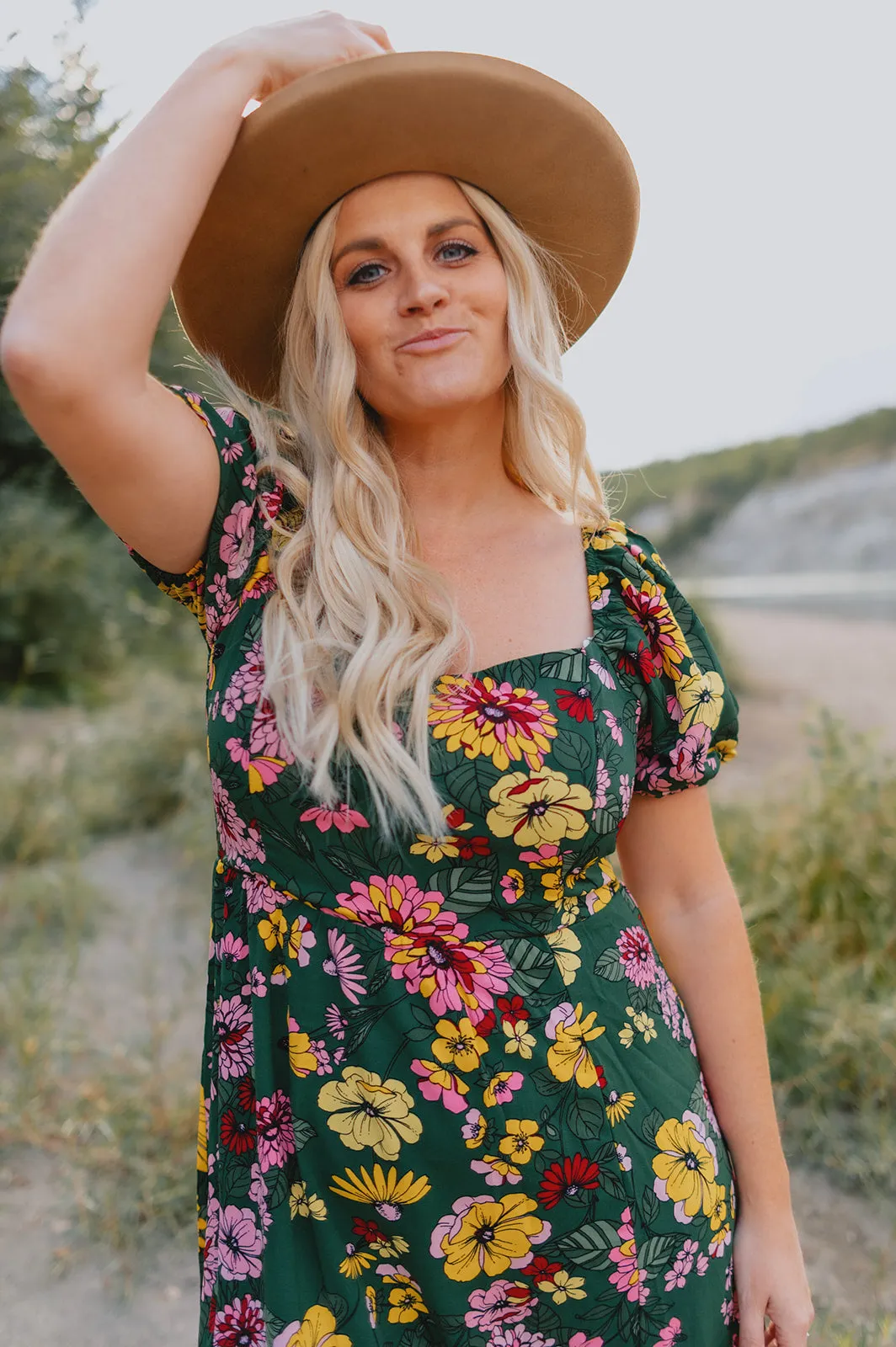 The Everly Floral Puff Sleeve Midi Dress - PLUS