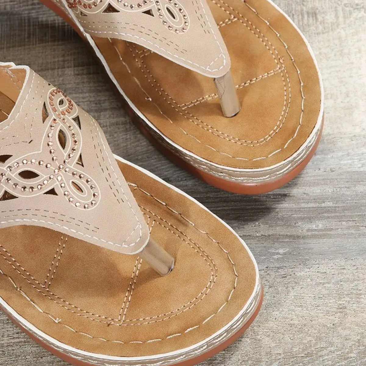 Toe Post Platform Sandals