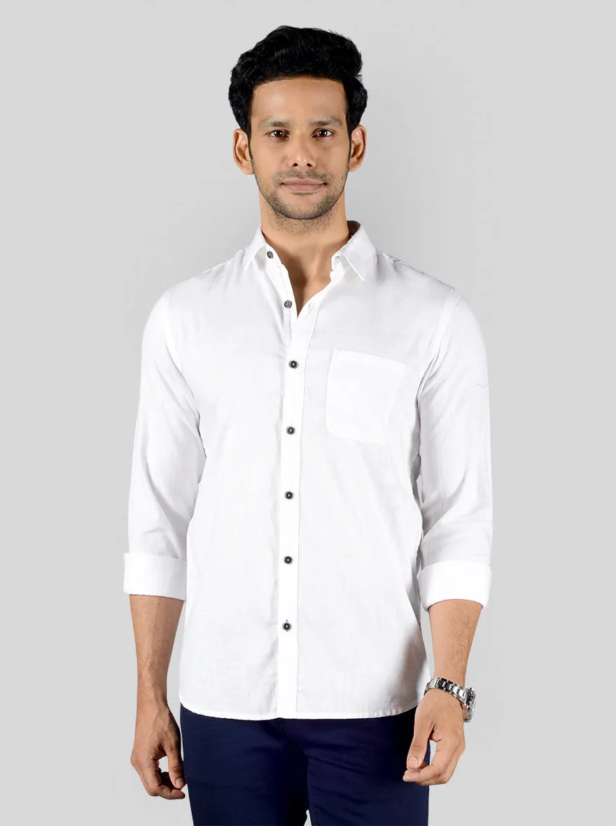 White Solid Slim Fit Casual Shirt | JadeBlue