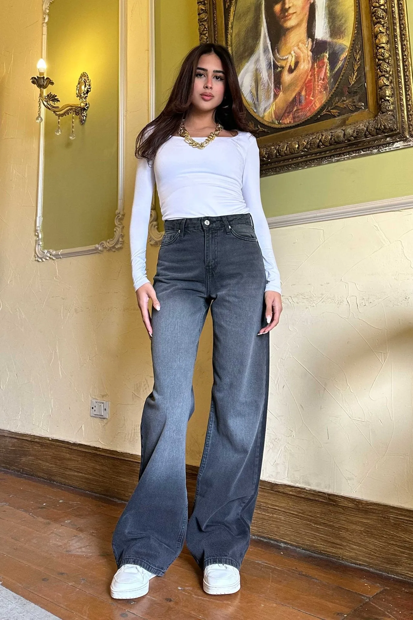 Wide-Leg - High-Waist Charcoal Wash Jeans